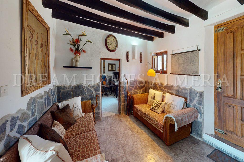 dream homes almeria ref 3707 294950 living room(5)